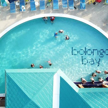 โบลองโก เบย์ บีช รีสอร์ต Hotel Bolongo ภายนอก รูปภาพ