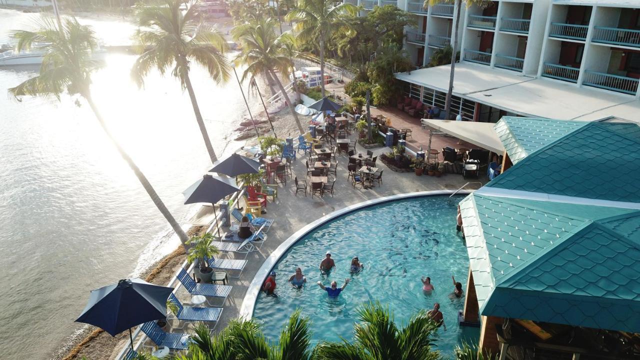 โบลองโก เบย์ บีช รีสอร์ต Hotel Bolongo ภายนอก รูปภาพ